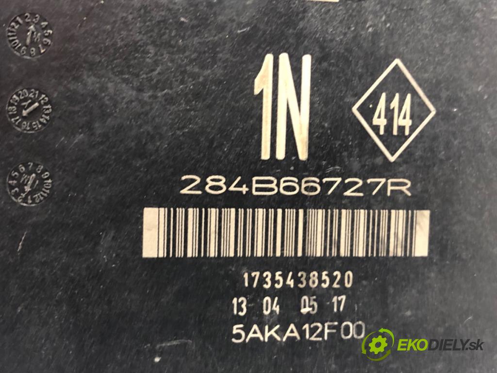 RENAULT MEGANE IV Kombi 2017 66 kW 1.5 dCi 90 1461 modul BSI 284B66727R (Pojistková skříňka)