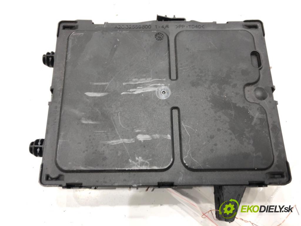 RENAULT MEGANE IV Kombi 2017 66 kW 1.5 dCi 90 1461 Modul BCM 284B14565R (Riadiaca jednotka ostatné)