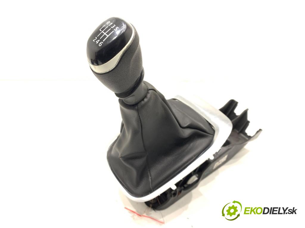 RENAULT MEGANE IV Kombi 2017 66 kW 1.5 dCi 90 1461 Kulisa 341042886R (Rýchlostná páka (kulisa))