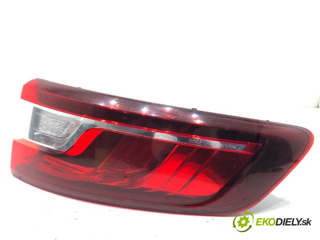 RENAULT MEGANE IV Kombi 2017 66 kW 1.5 dCi 90 1461 Svetlo pravy zad