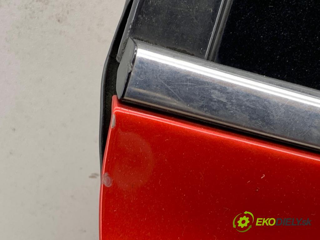 RENAULT MEGANE IV Kombi 2017 66 kW 1.5 dCi 90 1461 dveře pravý zadní část