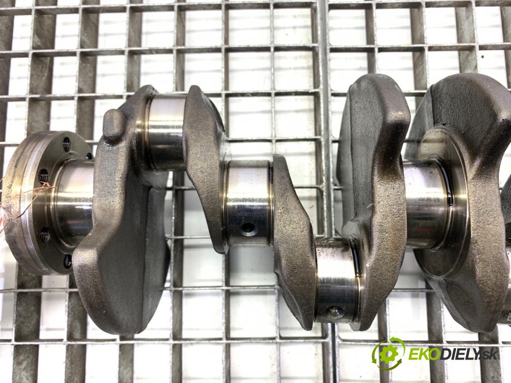 RENAULT MEGANE IV Kombi 2017 66 kW 1.5 dCi 90 1461 Kardaň, hriadeľ KLIKA:  (Blok motora ostatné)