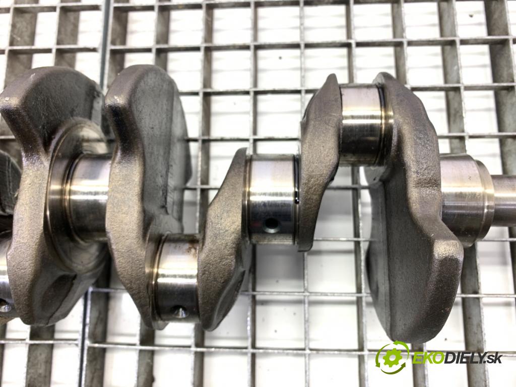 RENAULT MEGANE IV Kombi 2017 66 kW 1.5 dCi 90 1461 Kardaň, hriadeľ KLIKA:  (Blok motora ostatné)