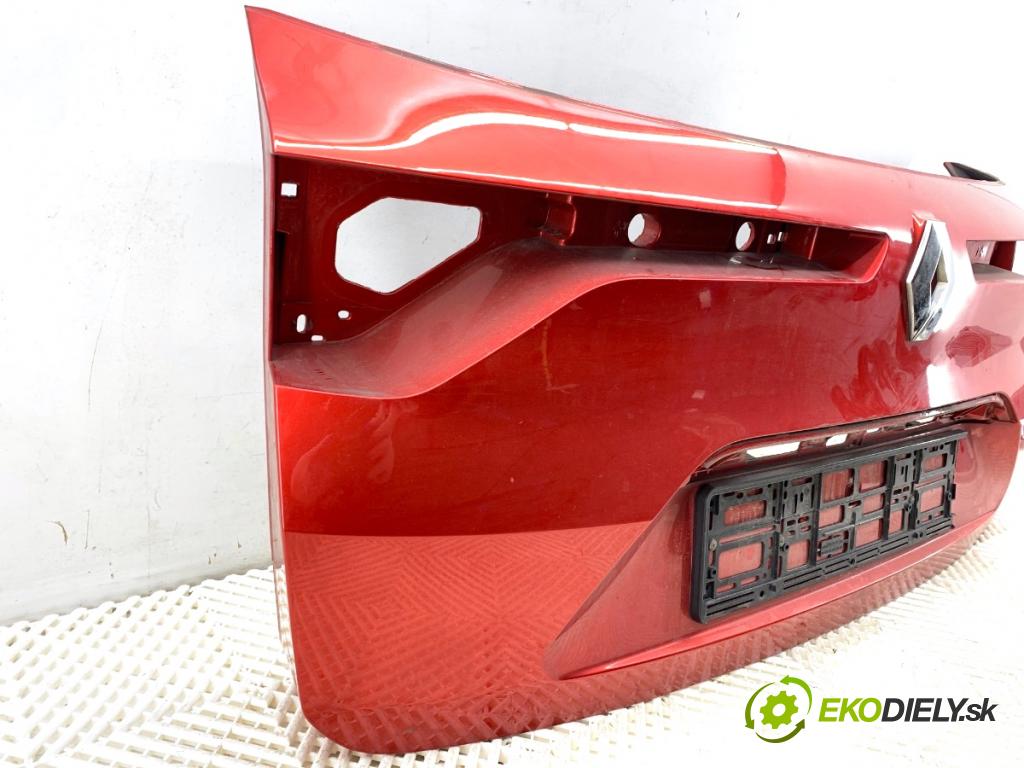 RENAULT MEGANE IV Kombi 2017 66 kW 1.5 dCi 90 1461 zadní část - čelo dveří zadní část