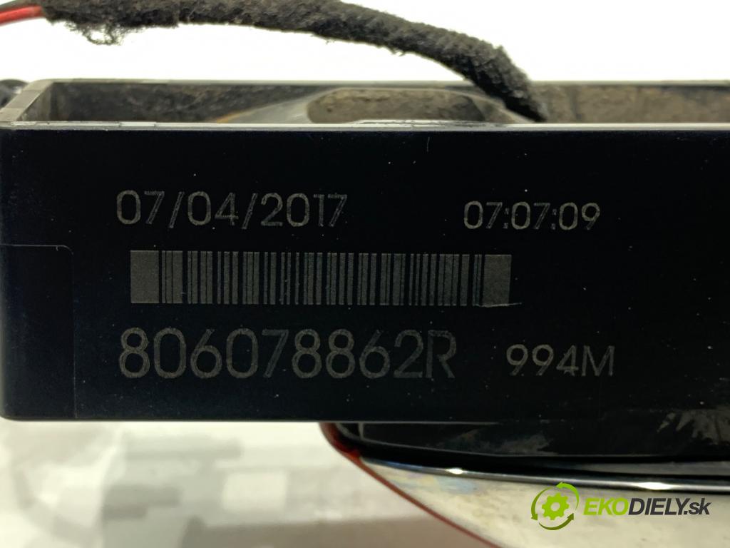 RENAULT MEGANE IV Kombi 2017 66 kW 1.5 dCi 90 1461 Kľučka vonkajšia ľavy zad 806078862R