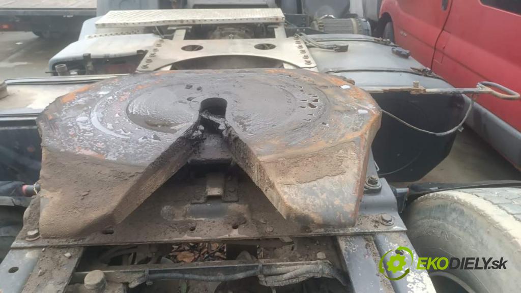 RENAULT TRUCKS PREMIUM Platforma / podwozie 1997 219 kW Route 300.16 219 kW [298 KM] olej napędowy 1996 - 2022 9839 SEDLO: JOST: JSK37C165