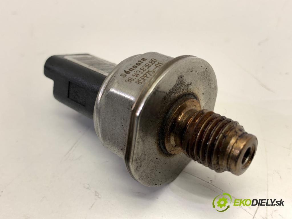 FORD MONDEO MK5 Kombi 2016 110 kW 2.0 TDCi 1998 Snímač tlaku paliva 9814383880 (Snímač)