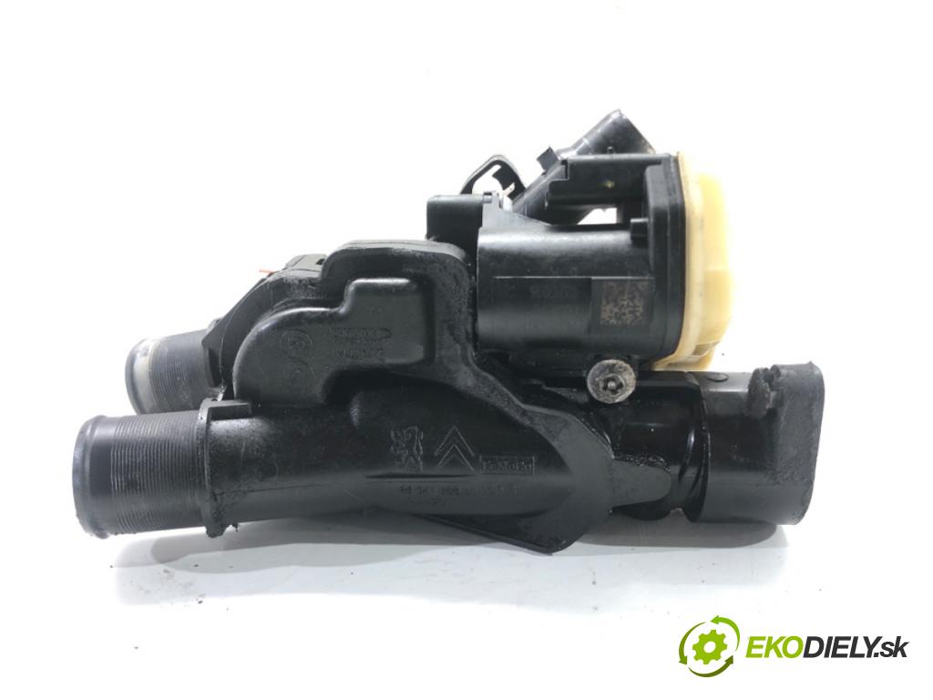 FORD MONDEO MK5 Kombi 2016 110 kW 2.0 TDCi 1998 obal termostatu 9804160380 (Pouzdro termostatu)