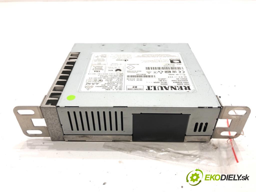 RENAULT MEGANE IV liftback 2019 85 kW 1.5 Blue dCi 115 (B9A6) 1461 RADIO 281151025R (Audio zariadenie)