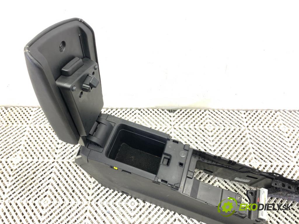 RENAULT MEGANE IV liftback 2019 85 kW 1.5 Blue dCi 115 (B9A6) 1461 Tunel stredový  (Stredový tunel)