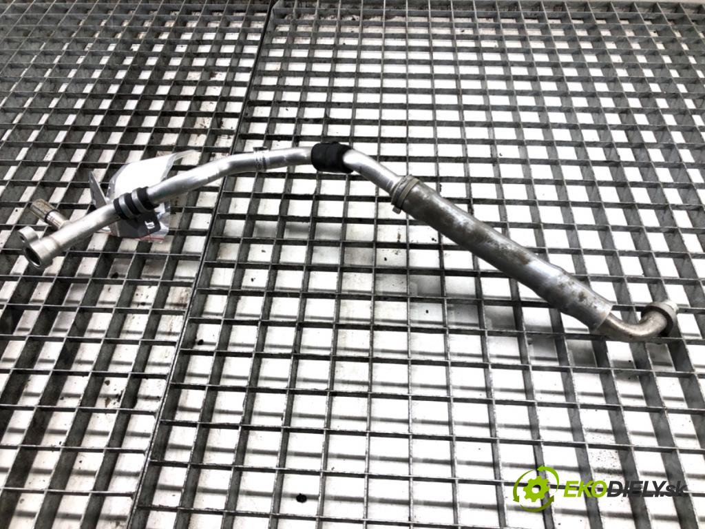 RENAULT MEGANE IV liftback 2019 85 kW 1.5 Blue dCi 115 (B9A6) 1461 rúrka klimatizace 924802022R (Trubka klimatizace)