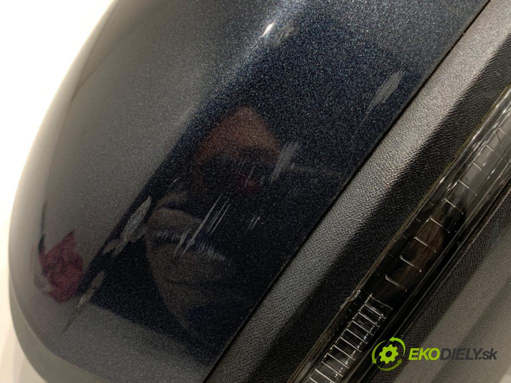 RENAULT MEGANE IV liftback 2019 85 kW 1.5 Blue dCi 115 (B9A6) 1461 Spätné zrkadlo pravy