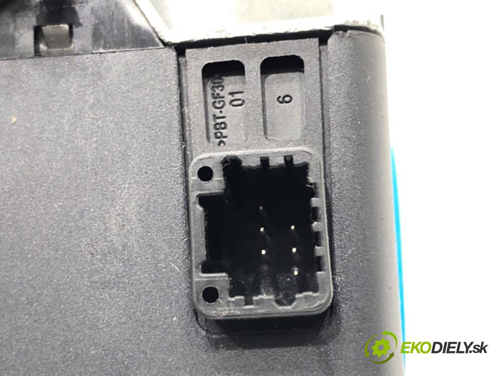 RENAULT MEGANE IV liftback 2019 85 kW 1.5 Blue dCi 115 (B9A6) 1461 blokáda volantu 487002725R (Riadenie ostatné)