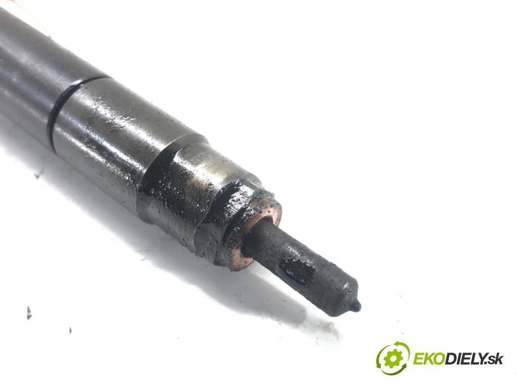 FORD MONDEO MK5 Kombi 2016 110 kW 2.0 TDCi 1998 vstrekovač 9674984080 (Vstrekovač paliva)