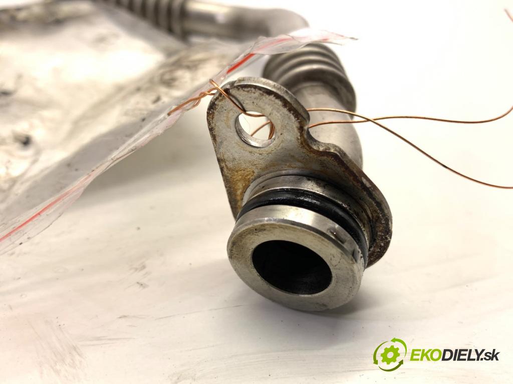 VW GOLF VII Kombi 2016 81 kW 1.6 TDI 1598 rúrka turba 04L145736E (Hadica turbodúchadla)