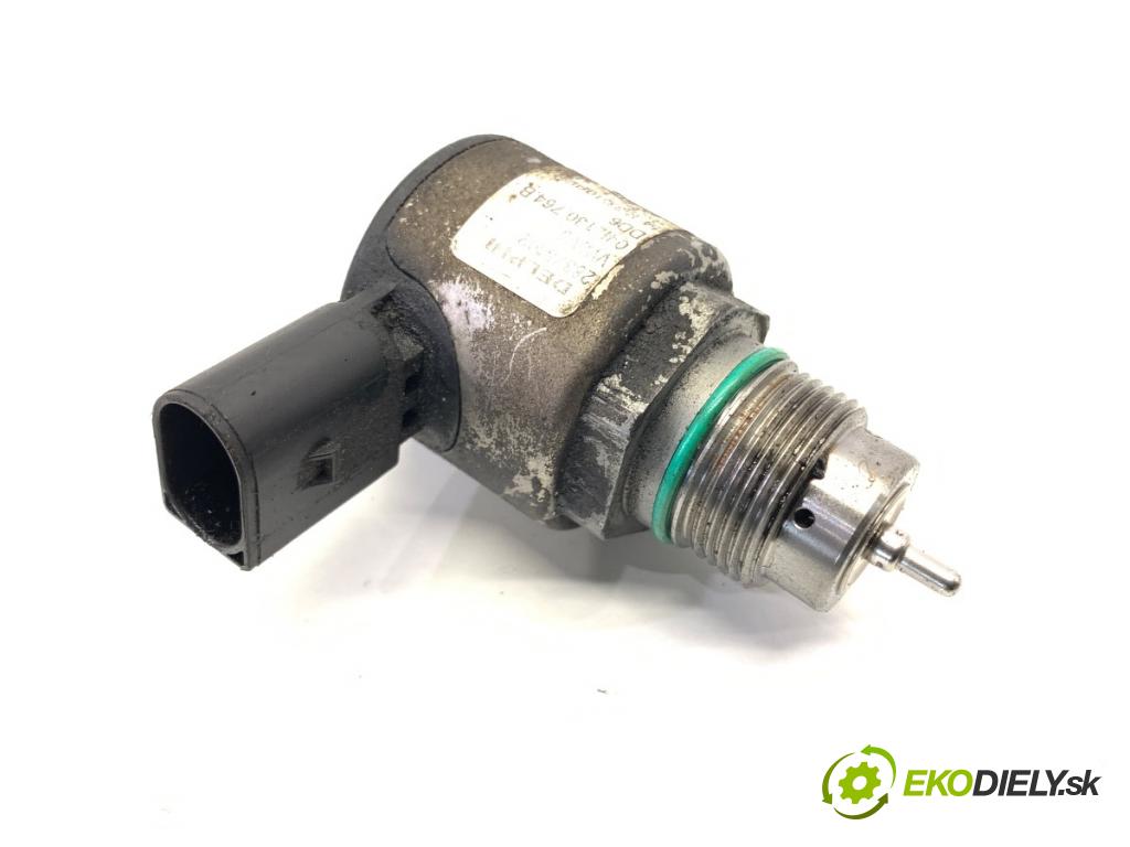 VW GOLF VII Kombi 2016 81 kW 1.6 TDI 1598 Regulátor tlaku paliva 04L130764B (Palivový systém ostatné)