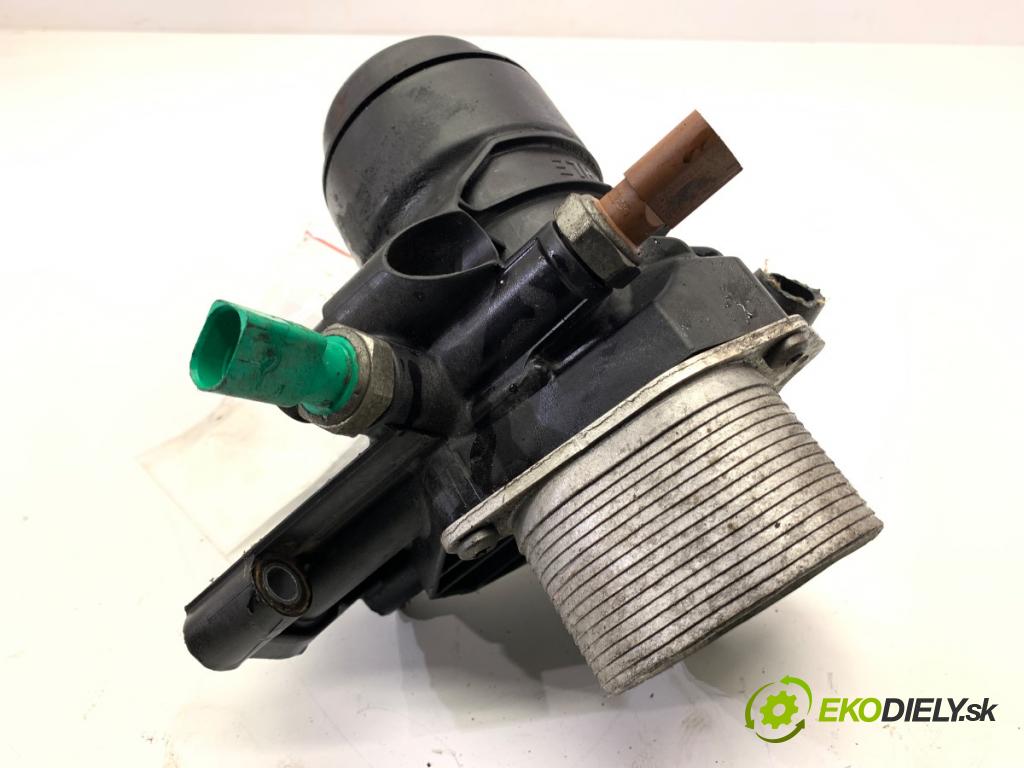 VW GOLF VII Kombi 2016 81 kW 1.6 TDI 1598 Obal filtra oleja 03N115389B (Obal olejového filtra)