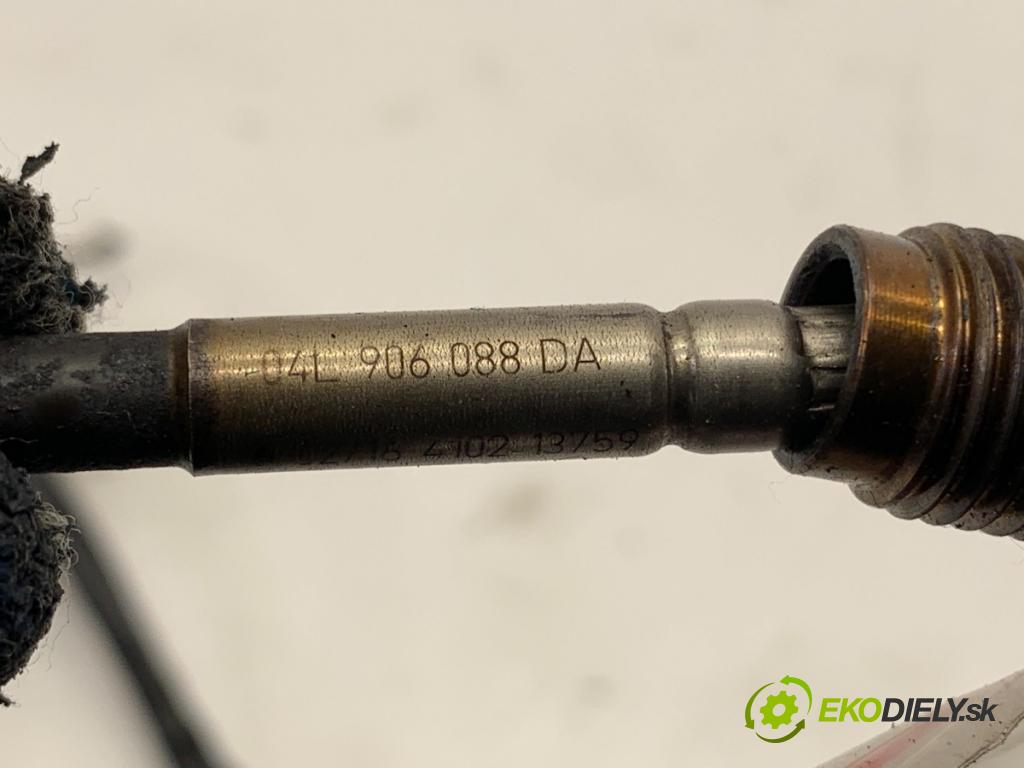 VW GOLF VII Kombi 2016 81 kW 1.6 TDI 1598 Snímač teploty spalín 04L906088DA (Snímač)