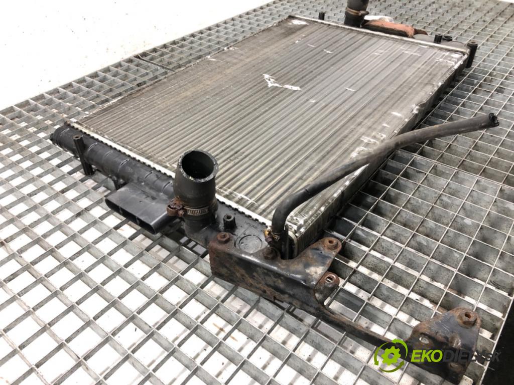 IVECO DAILY III Skrzynia 2005 100 kW 35 C 14 2998 chladič vody  (Vodní chladič)