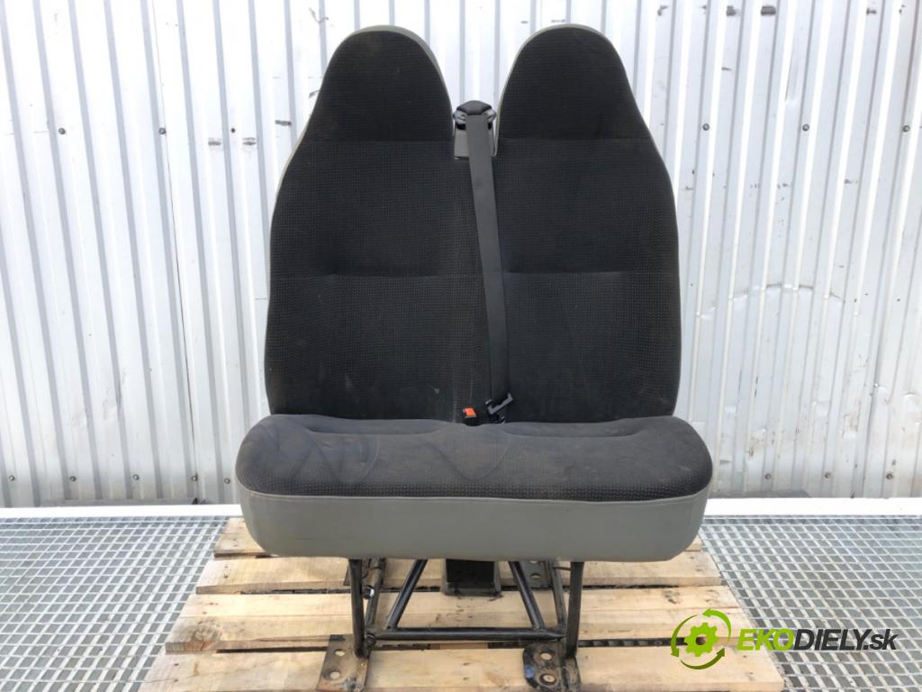 IVECO DAILY III Skrzynia 2005 100 kW 35 C 14 2998 sedadlo pravý přední část 