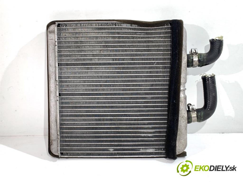 IVECO DAILY III Skrzynia 2005 100 kW 35 C 14 2998 Výhrevné teleso, radiátor kúrenia  (Radiátor kúrenia)