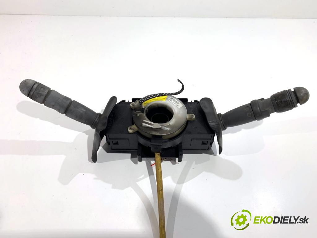 IVECO DAILY III Skrzynia 2005 100 kW 35 C 14 2998 Prepínač kombinovaný  (Prepínacie páčky pod volantom)