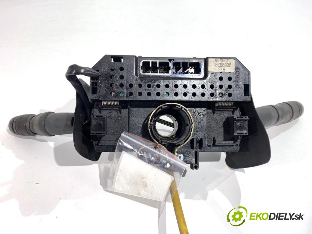 IVECO DAILY III Skrzynia 2005 100 kW 35 C 14 2998 Prepínač kombinovaný  (Prepínacie páčky pod volantom)