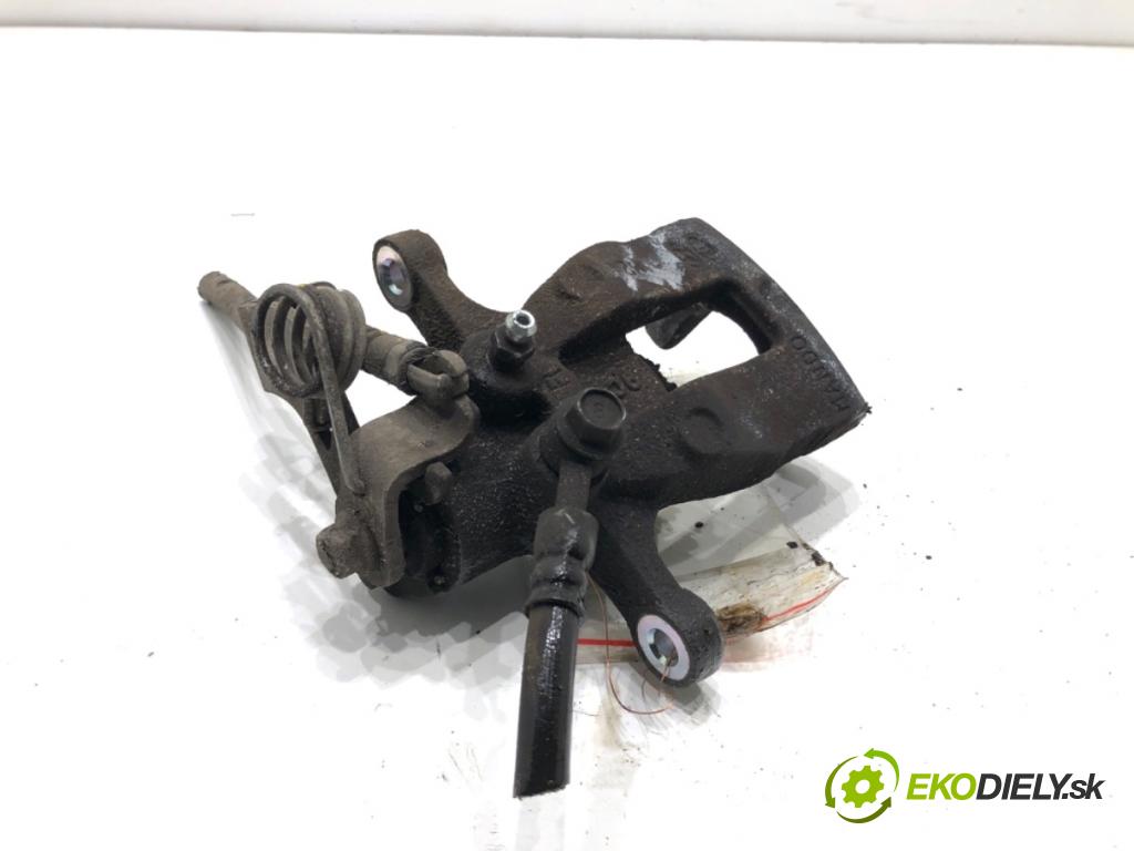 HYUNDAI i20 II liftback 2019 62 kW 1.2 1248 Brzdič strmeň pravy zad 