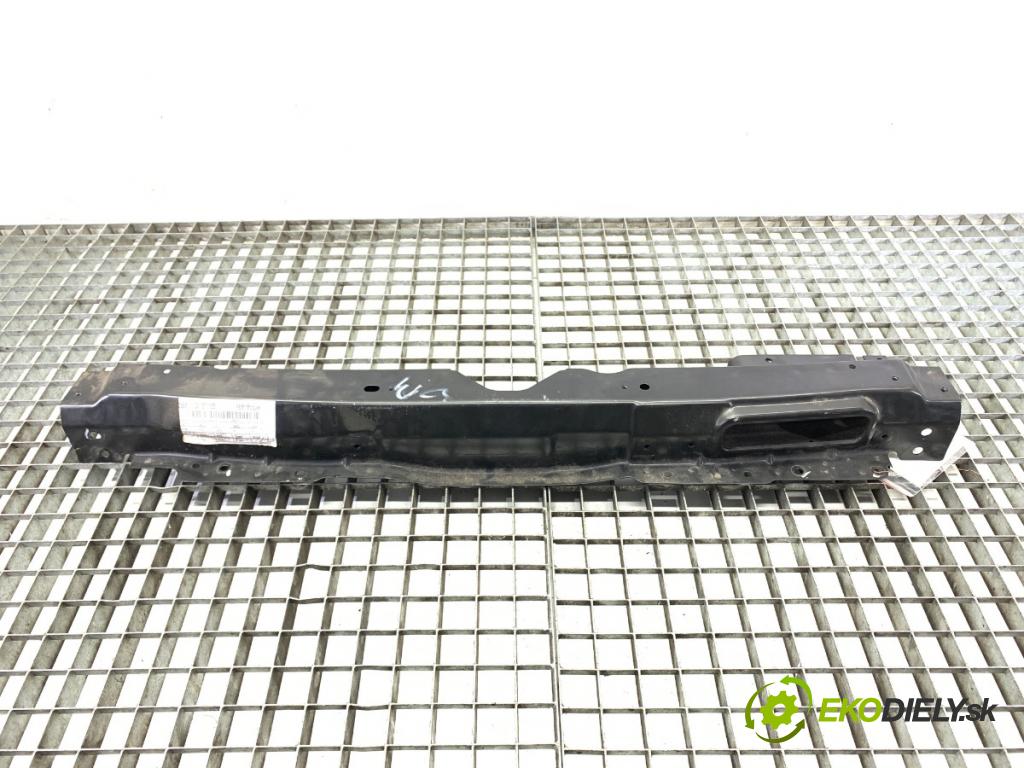 HYUNDAI i20 II liftback 2019 62 kW 1.2 1248 výztuha horní  (Výztuha)