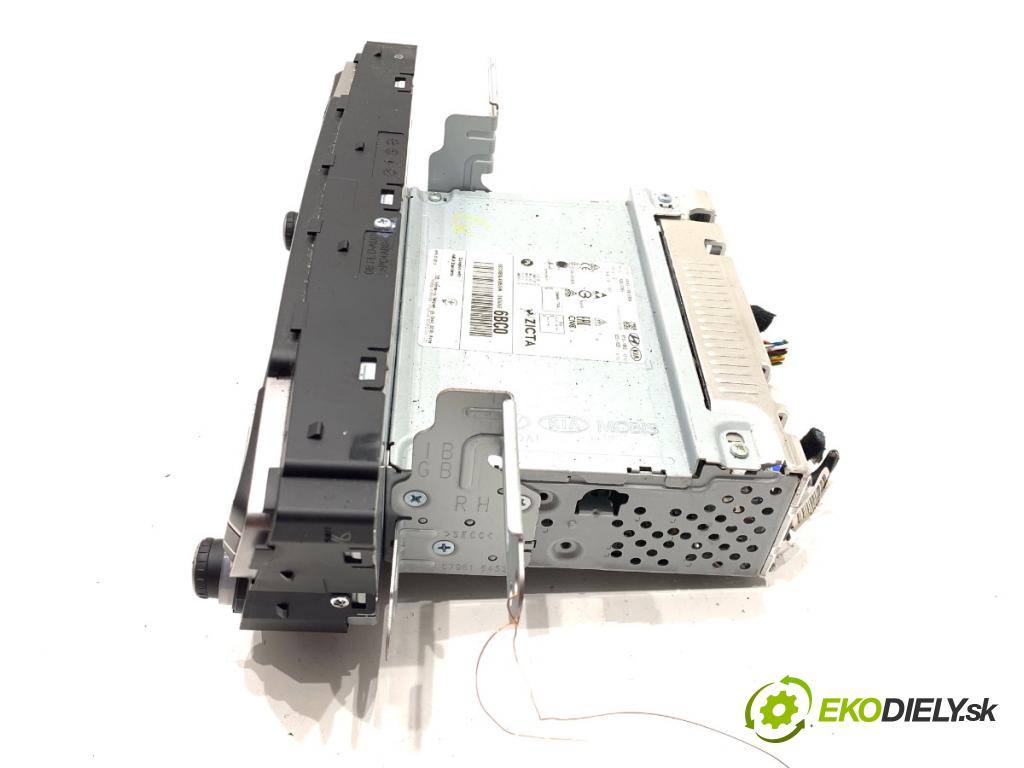 HYUNDAI i20 II liftback 2019 62 kW 1.2 1248 Dislpej 96160-C8BC0RDR (Prístrojová doska)