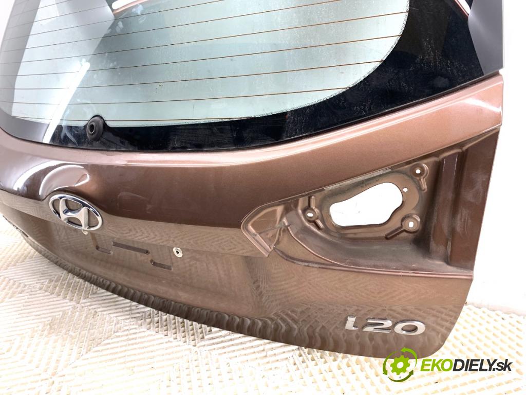 HYUNDAI i20 II liftback 2019 62 kW 1.2 1248 kapota zad X9N