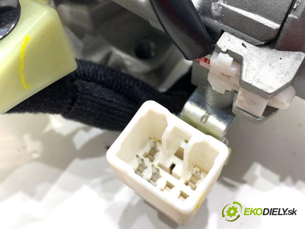 HYUNDAI i20 II liftback 2019 62 kW 1.2 1248 spinačka  (Spínacia skrinka)