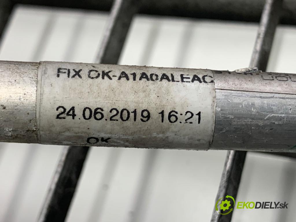 HYUNDAI i20 II liftback 2019 62 kW 1.2 1248 rúrka klimatizace 97762C8051 (Trubka klimatizace)