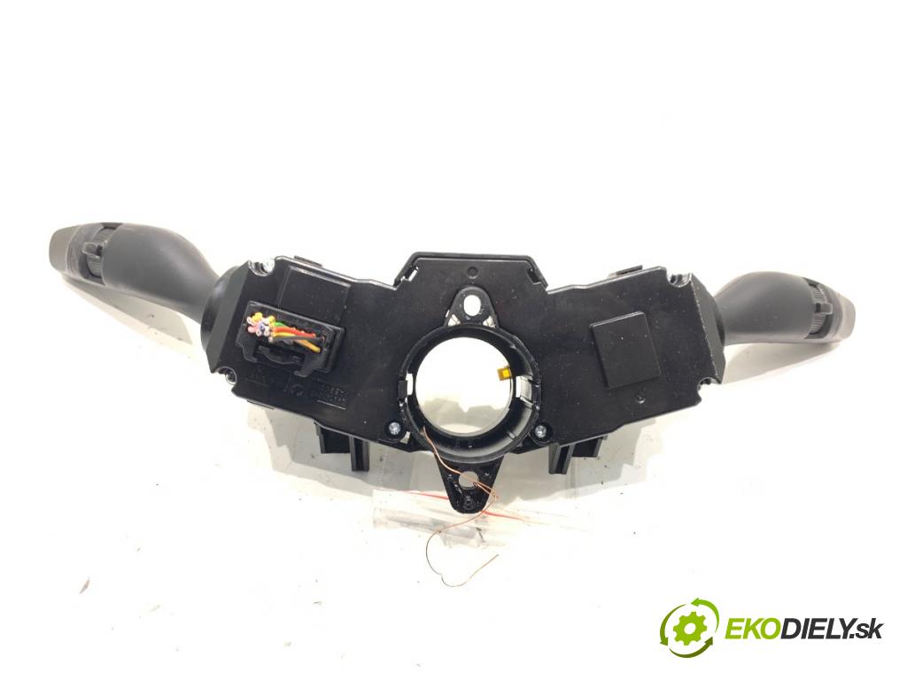 HYUNDAI i20 II liftback 2019 62 kW 1.2 1248 Prepínač kombinovaný 93403C8951 (Prepínacie páčky pod volantom)