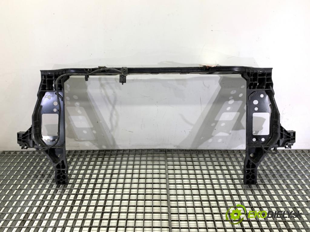 HYUNDAI i20 II liftback 2019 62 kW 1.2 1248 držák přední část  (Přední výztuha)