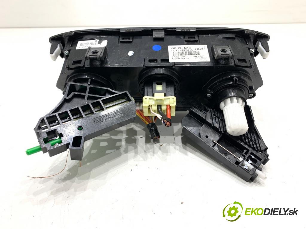 HYUNDAI i20 II liftback 2019 62 kW 1.2 1248 Panel ovládania kúrenia 97250-C8410 (Prepínacie páčky pod volantom)