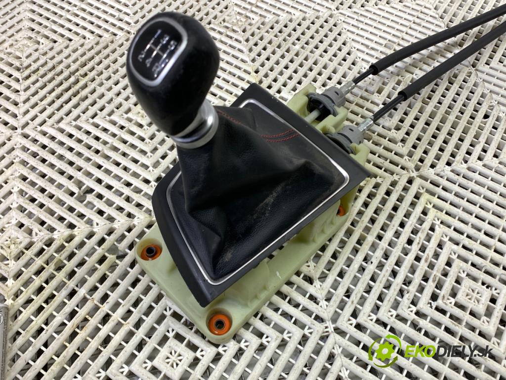 HYUNDAI i20 II liftback 2019 62 kW 1.2 1248 Kulisa 84650-C8050 (Rýchlostná páka (kulisa))