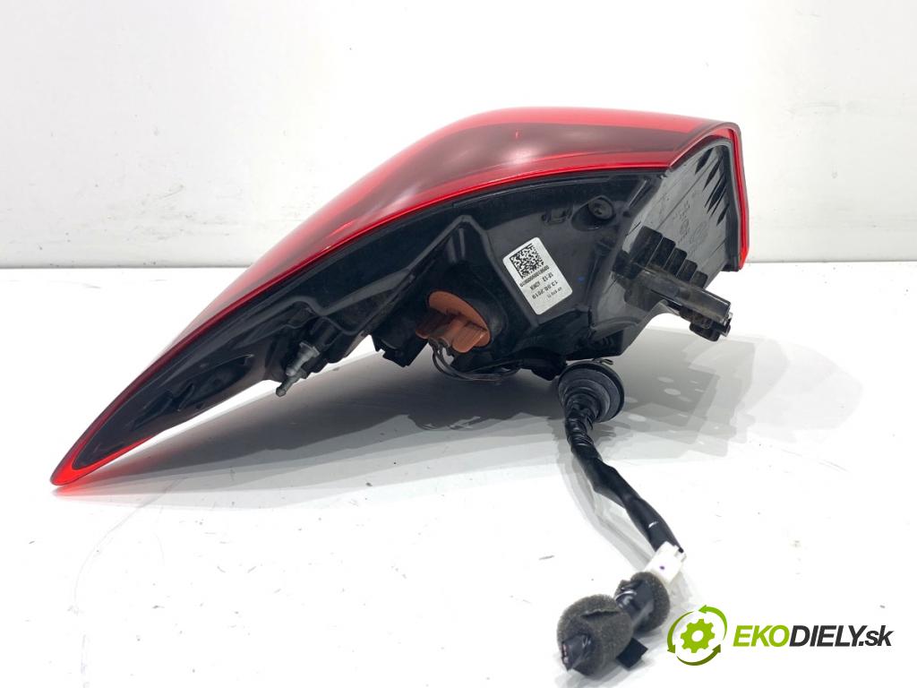 HYUNDAI i20 II liftback 2019 62 kW 1.2 1248 světlo pravý zadní část 92402-C8600