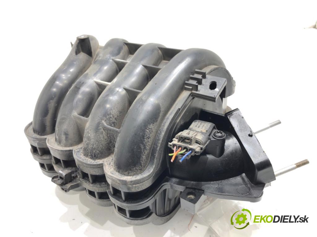 HYUNDAI i20 II liftback 2019 62 kW 1.2 1248 Potrubie sacie, sanie 39300-03000 (Sacie potrubie)