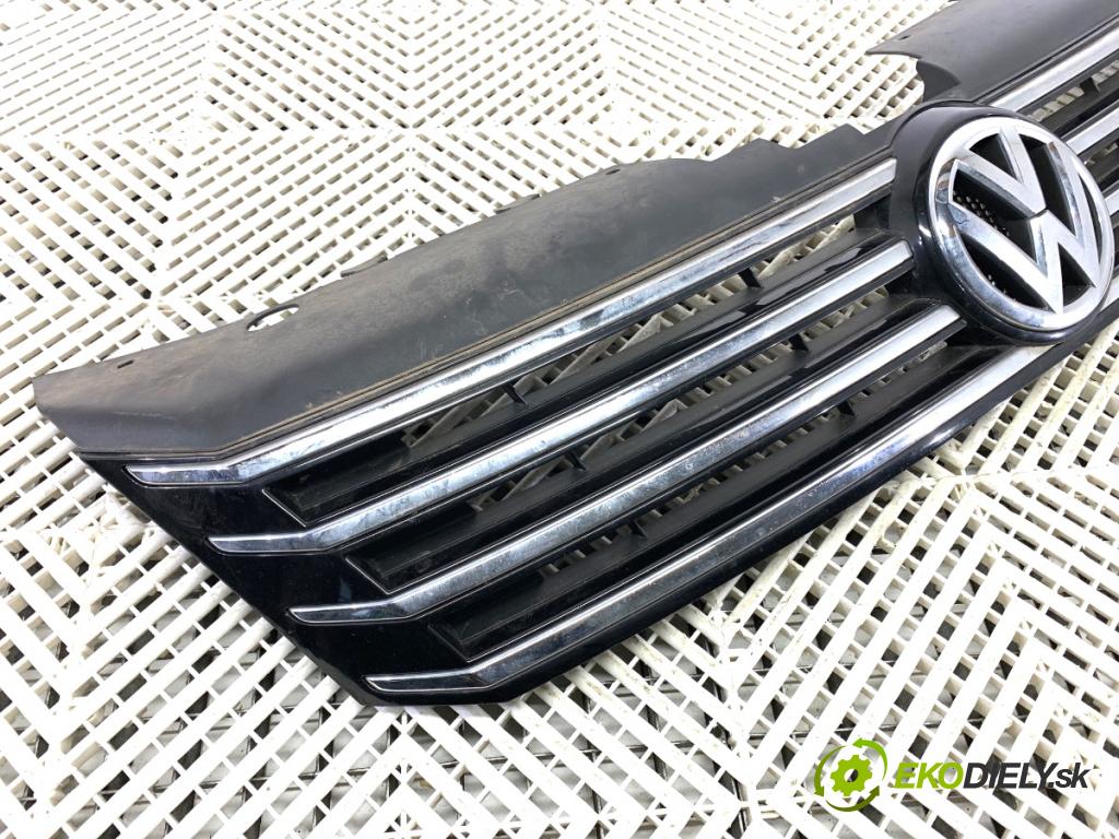 VW PASSAT B7 Kombi 2012 103 kW 2.0 TDI 1968 mřížka maska 3AA853653 (Přední mřížka (maska chladiče))