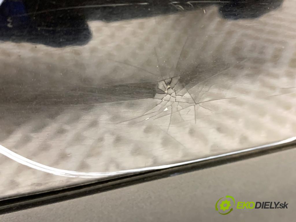 AUDI A6 C7 sedan 2011 180 kW 3.0 TDI quattro 2967 nárazník zadní část LZ9Y (Klika dveří ostatní)