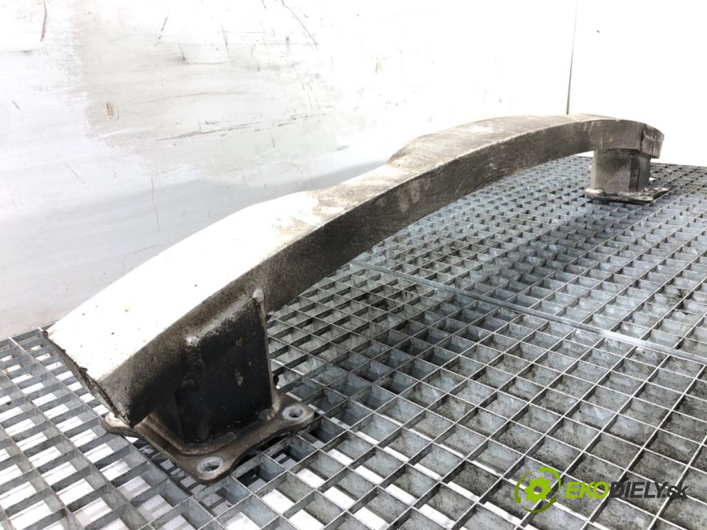 AUDI A6 C7 sedan 2011 180 kW 3.0 TDI quattro 2967 Výstuha nárazníka zad  (Výstuha zadná)