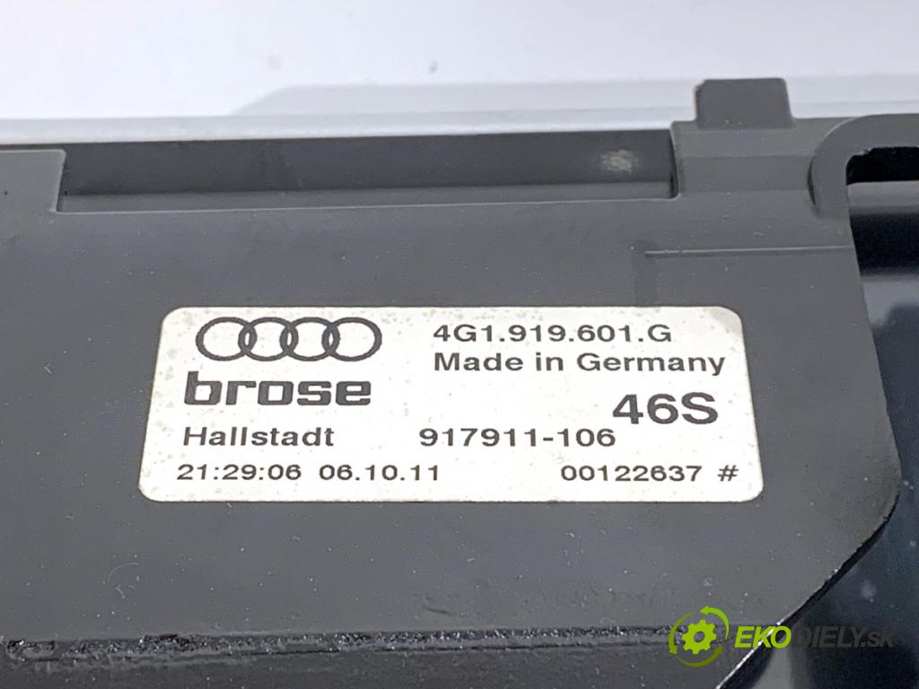 AUDI A6 C7 sedan 2011 180 kW 3.0 TDI quattro 2967 Dislpej 4G1919601G (Prístrojová doska)