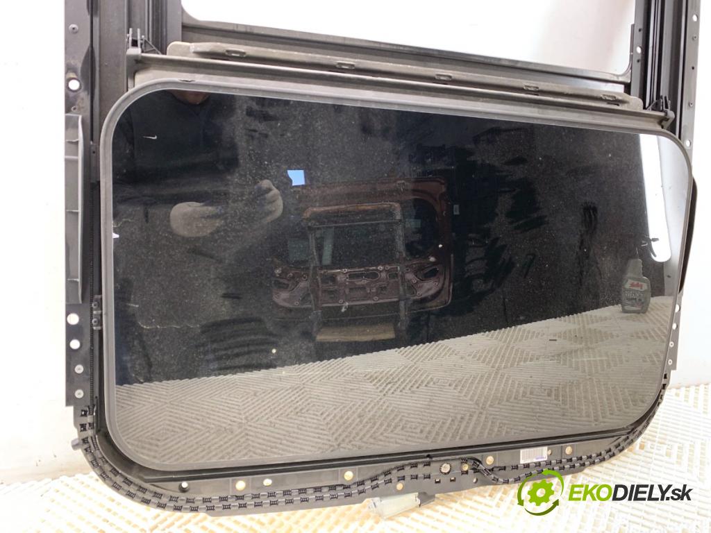 AUDI A6 C7 sedan 2011 180 kW 3.0 TDI quattro 2967 střešní okno 4G5877041 (Sklo karoserie)