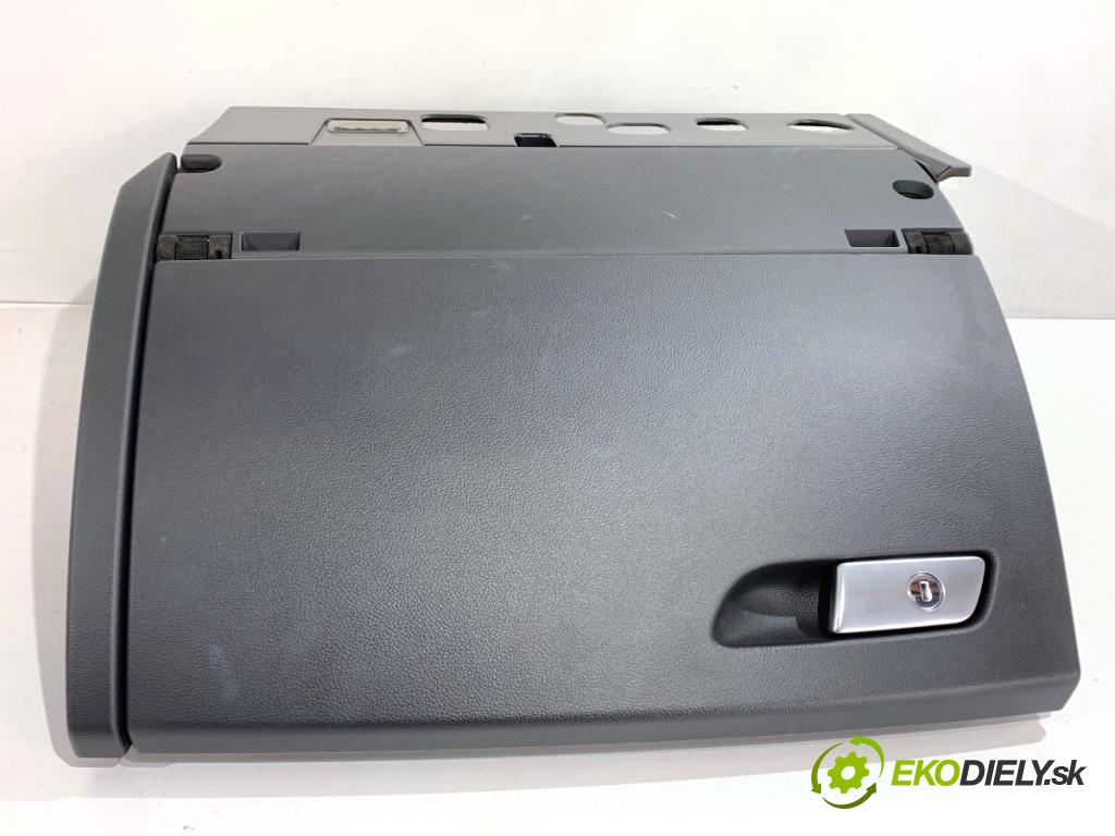 AUDI A6 C7 sedan 2011 180 kW 3.0 TDI quattro 2967 přihrádka kastlík spolujezdce 4G1857035 (Přihrádka (kastlík))