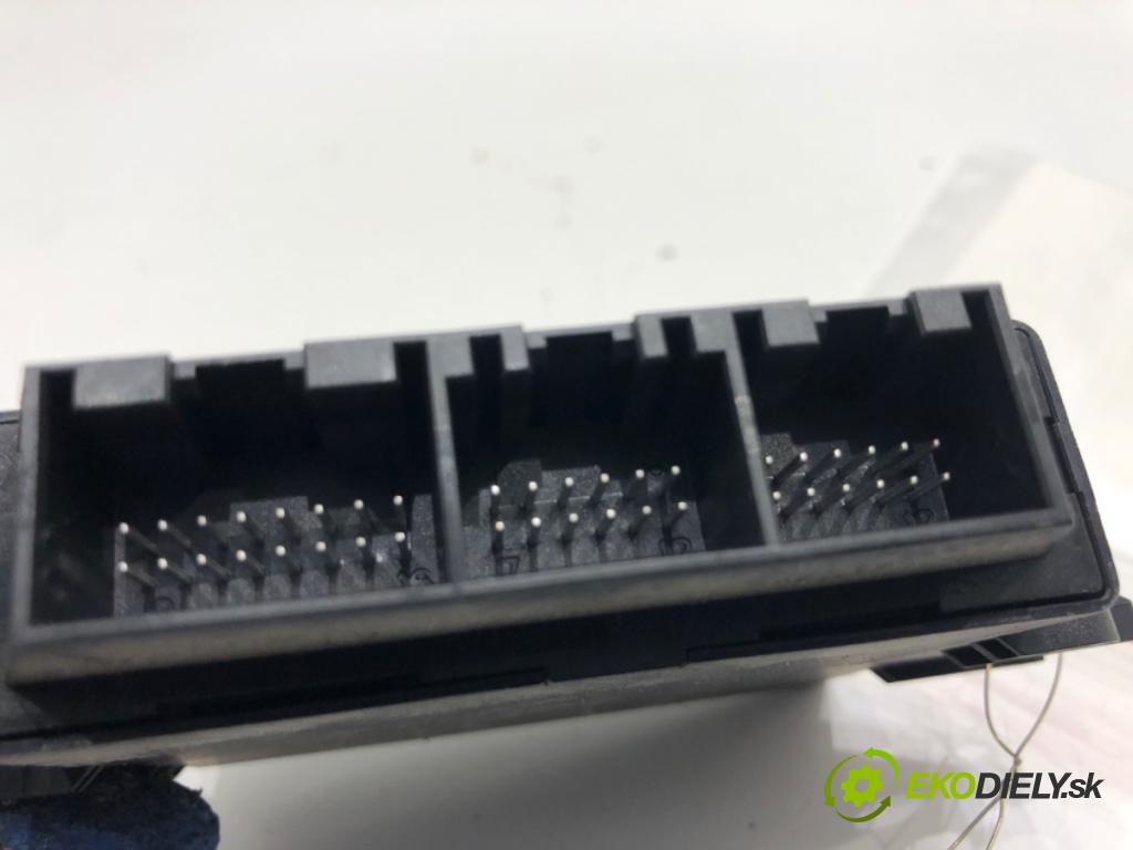 AUDI A6 C7 sedan 2011 180 kW 3.0 TDI quattro 2967 Modul PDC 4H0919475M (Riadiaca jednotka ostatné)