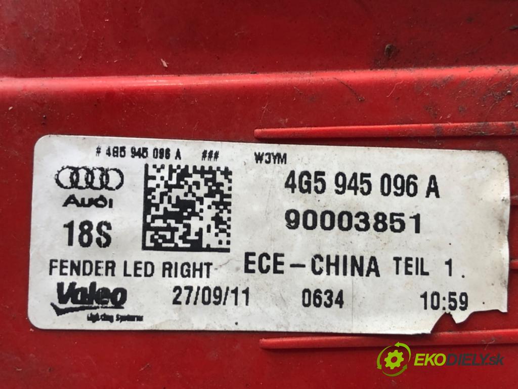 AUDI A6 C7 sedan 2011 180 kW 3.0 TDI quattro 2967 Svetlo pravy zad 4G5945096A