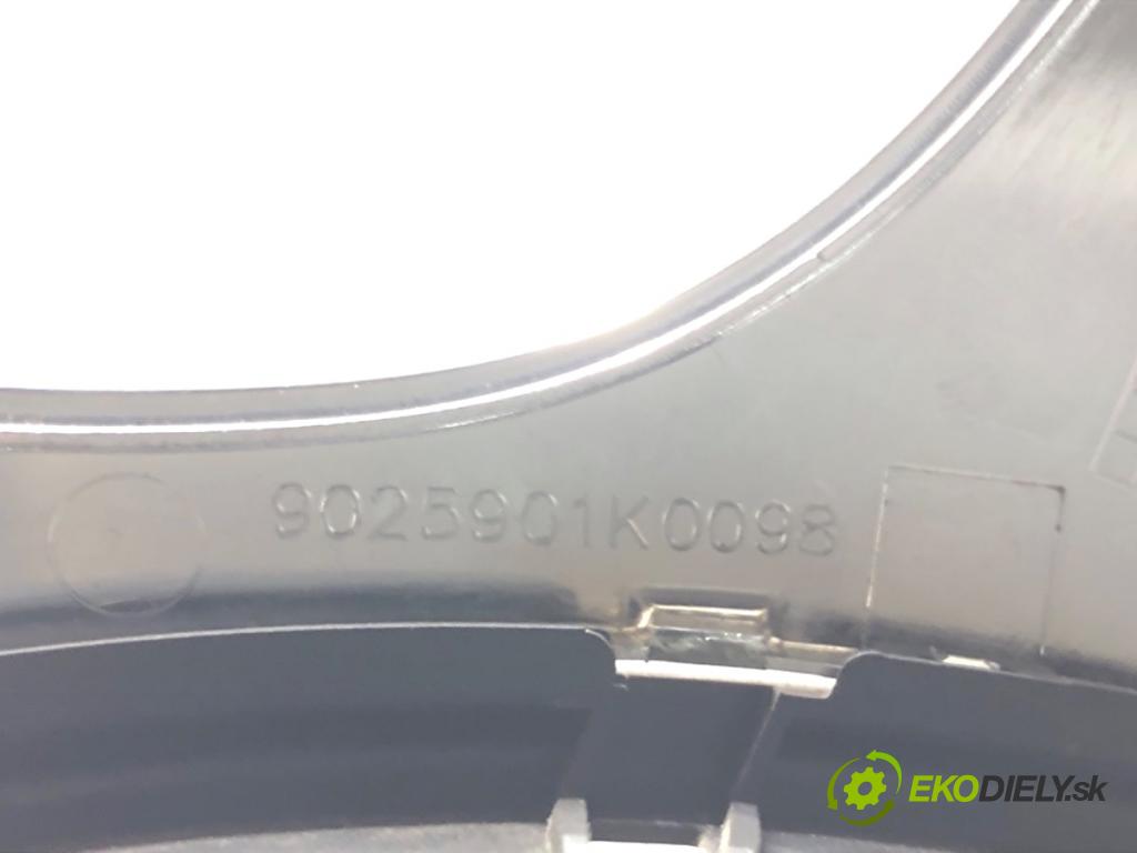 AUDI A6 C7 sedan 2011 180 kW 3.0 TDI quattro 2967 Mriežky kúrenia predný 4G1820951