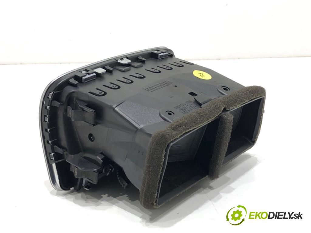 AUDI A6 C7 sedan 2011 180 kW 3.0 TDI quattro 2967 Mriežky kúrenia zad 4G0819203