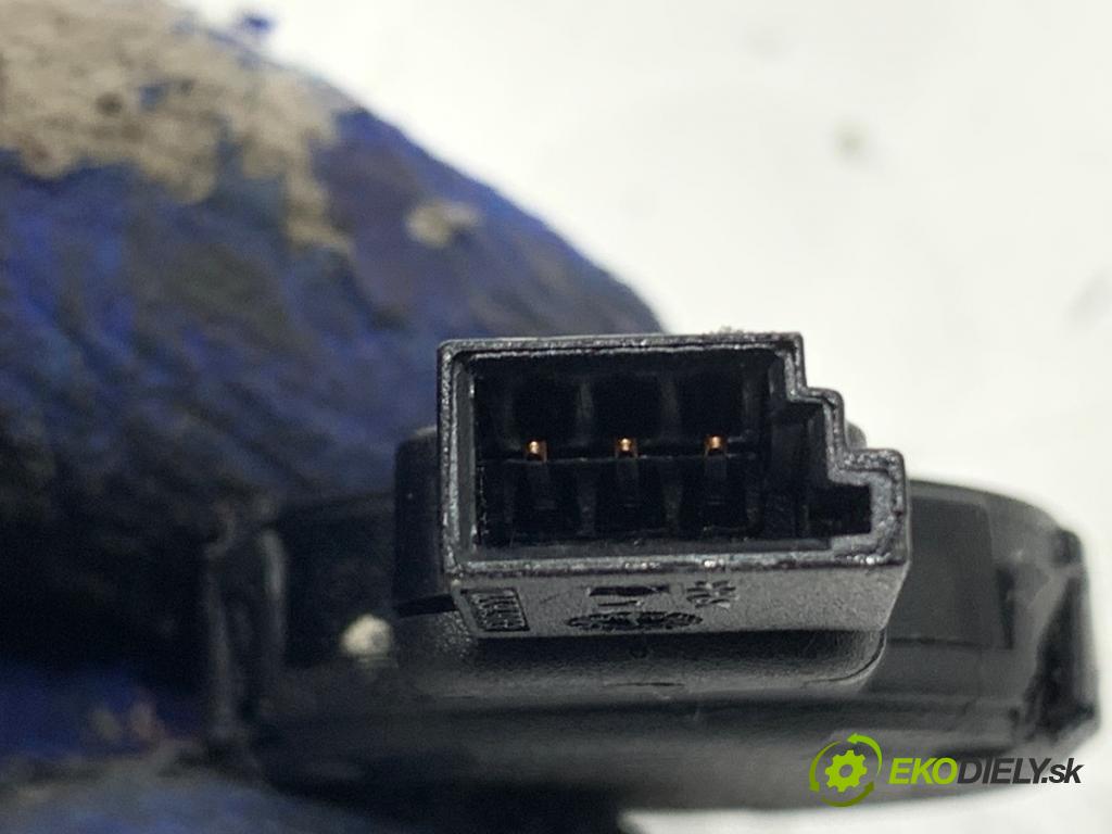 AUDI A6 C7 sedan 2011 180 kW 3.0 TDI quattro 2967 Snímač dažďa 8K0955559 (Snímač dažďa)